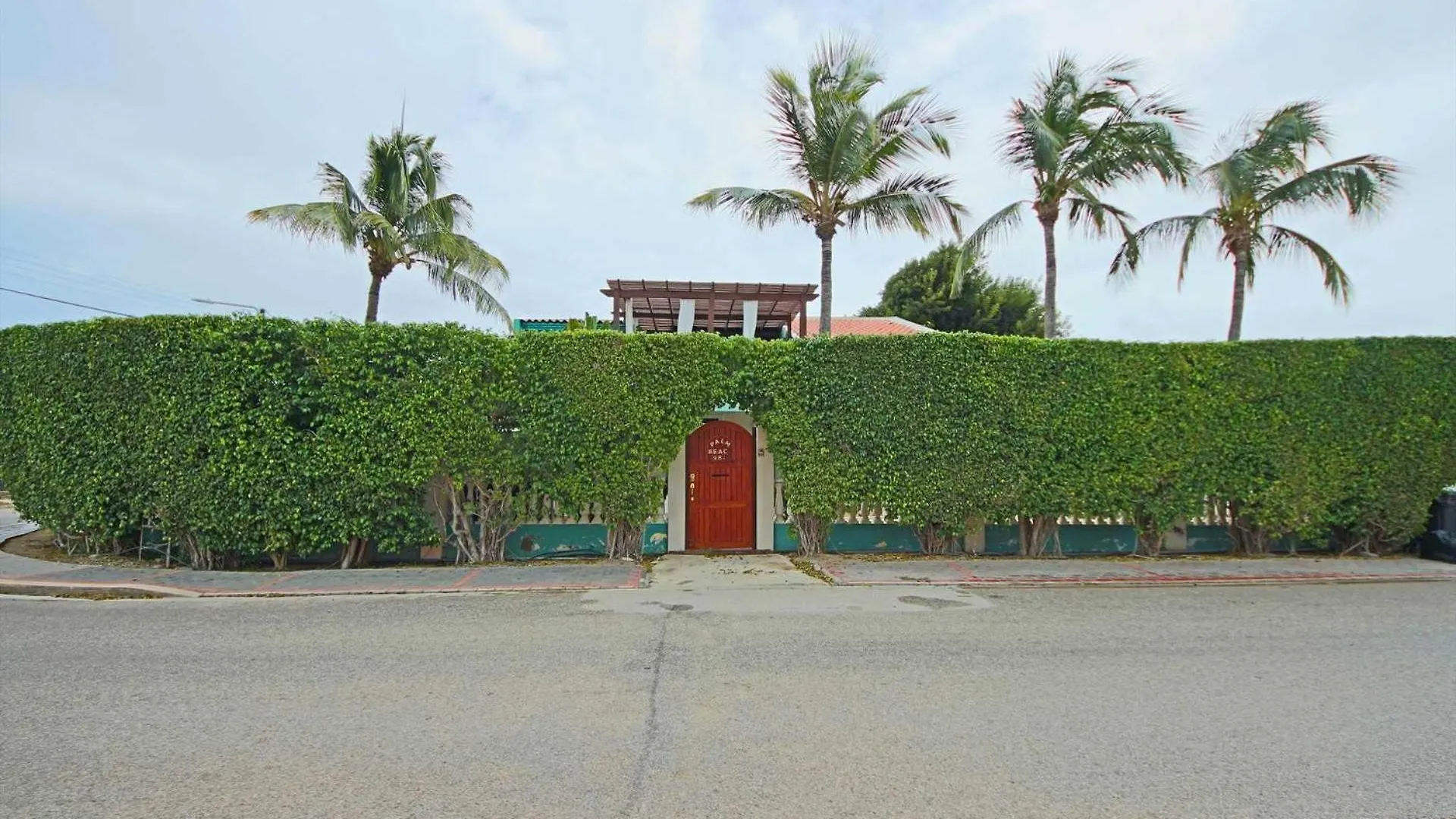 Pb98B - Private Villa With Pool - 5Min From Palm Beach - 5Br House 0*,